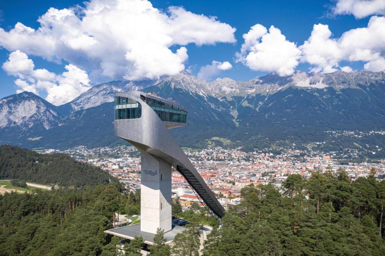 Big Place In City Center With Parking Innsbruck Exterior photo